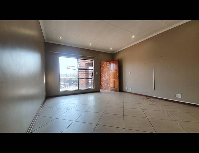 2 BEDROOM APARTMENT SOLD IN LIEFDE EN VREDE